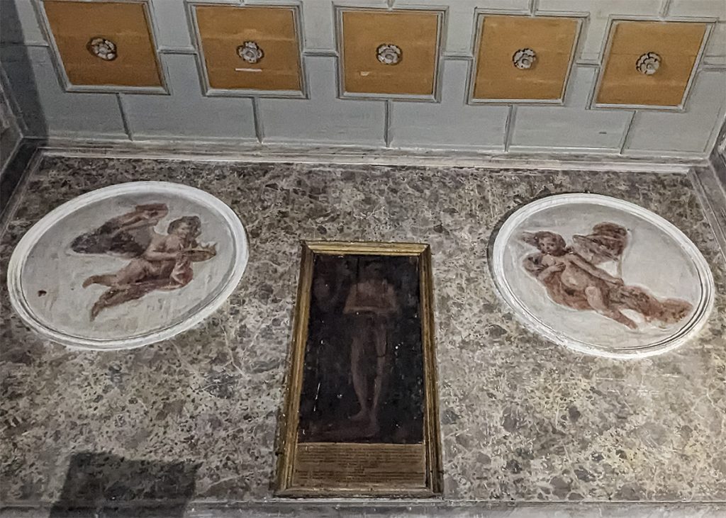 Affreschi di Luca Giordano a Santa Maria La Nova di Napoli. Foto sul blog di viaggi 'Nerd in Spalla: viaggiatori poco seri'
