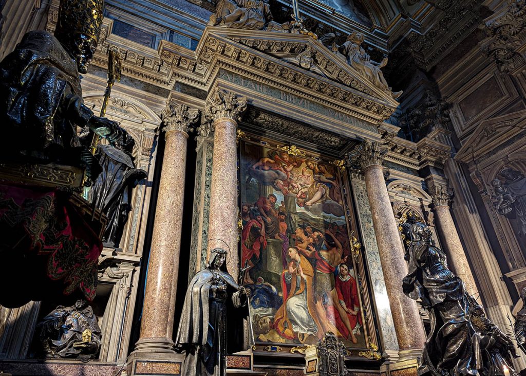 La decollazione del Domenichino nella cappella di San Gennaro nel Duomo di Napoli. Foto sul blog 'Nerd in Spalla: viaggiatori poco seri' dedicato al pop-culture tourism
