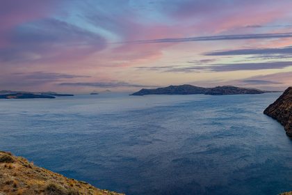 Tramonto sul mare a Santorini in Grecia. Foto su "Nerd in Spalla: viaggiatori poco seri" dedicato al pop-culture tourism