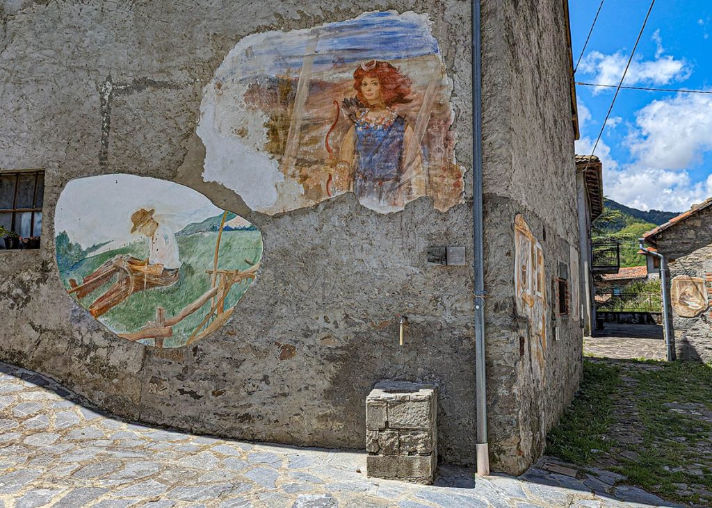 Sophia Loren di Madoi a Sesta Inferiore vicino a Corniglio (Parma). Foto sul blog di viaggi "Nerd in Spalla: viaggiatori poco seri" dedicato alla pop culture