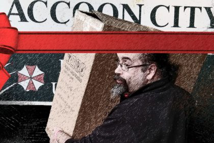 Il Teo del blog di viaggi Nerd in Spalla con un souvenir da Raccon City al Lucca Comics
