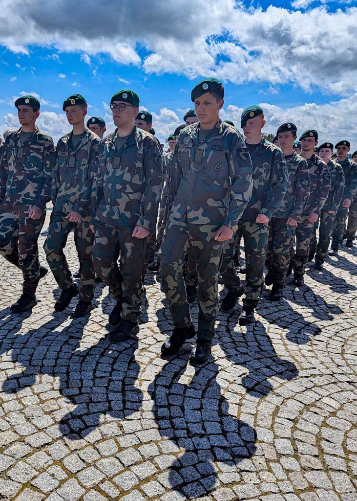 Parata militare a Grunwald in Polonia. Foto sul blog di viaggi "Nerd in Spalla: viaggiatori poco seri".