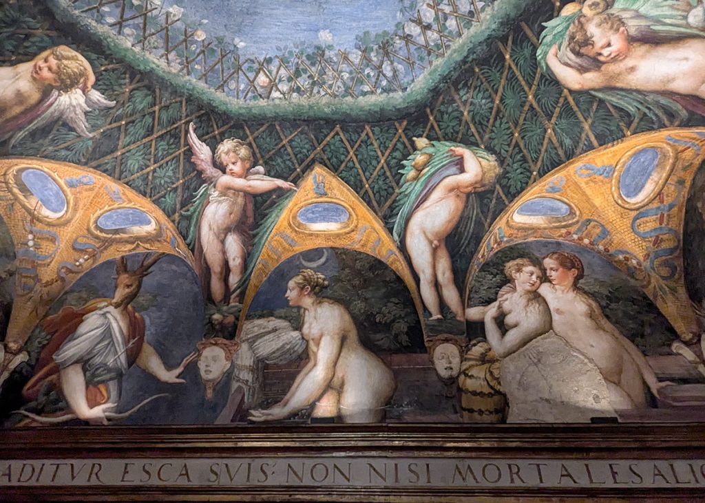 Diana e Atteone nell'affresco del Parmigianino a Rocca Sanvitale di Fontanellato. Foto sul blog di viaggi "Nerd in Spalla: viaggiatori poco seri"