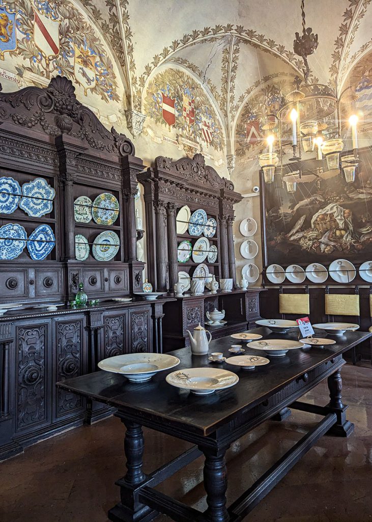 Interni della Rocca Sanvitale di Fontanellato. Foto sul blog di viaggi "Nerd in Spalla: viaggiatori poco seri"