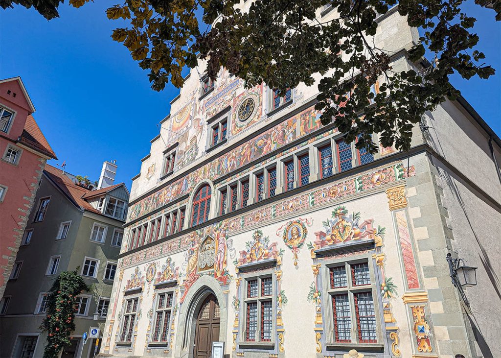Municipio affrescato a Lindau in Germania. Foto sul blog di viaggi "Nerd in Spalla: viaggiatori poco seri"