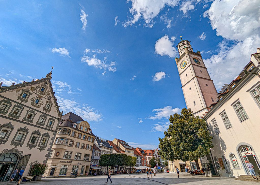 Piazza di Ravensburg in Germania. Foto sul blog di viaggi "Nerd in Spalla: viaggiatori poco seri"