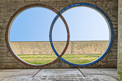Il Memoriale Brion realizzato da Carlo Scarpa è un bene del FAI. Foto sul blog di viaggi "Nerd in Spalla: viaggiatori poco seri".