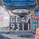 Una Fiat 500 'fiorita' durante Euroflora 2025 a Genova. Foto sul blog di viaggi "Nerd in Spalla: viaggiatori poco seri"