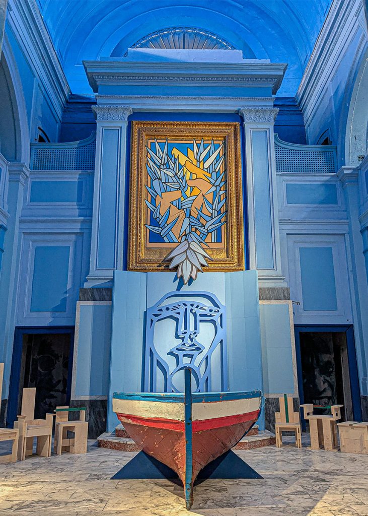 Altare-bacra nella "chiesa azzurra" di Napoli. Foto sul blog di viaggi "Nerd in Spalla: viaggiatori poco seri".