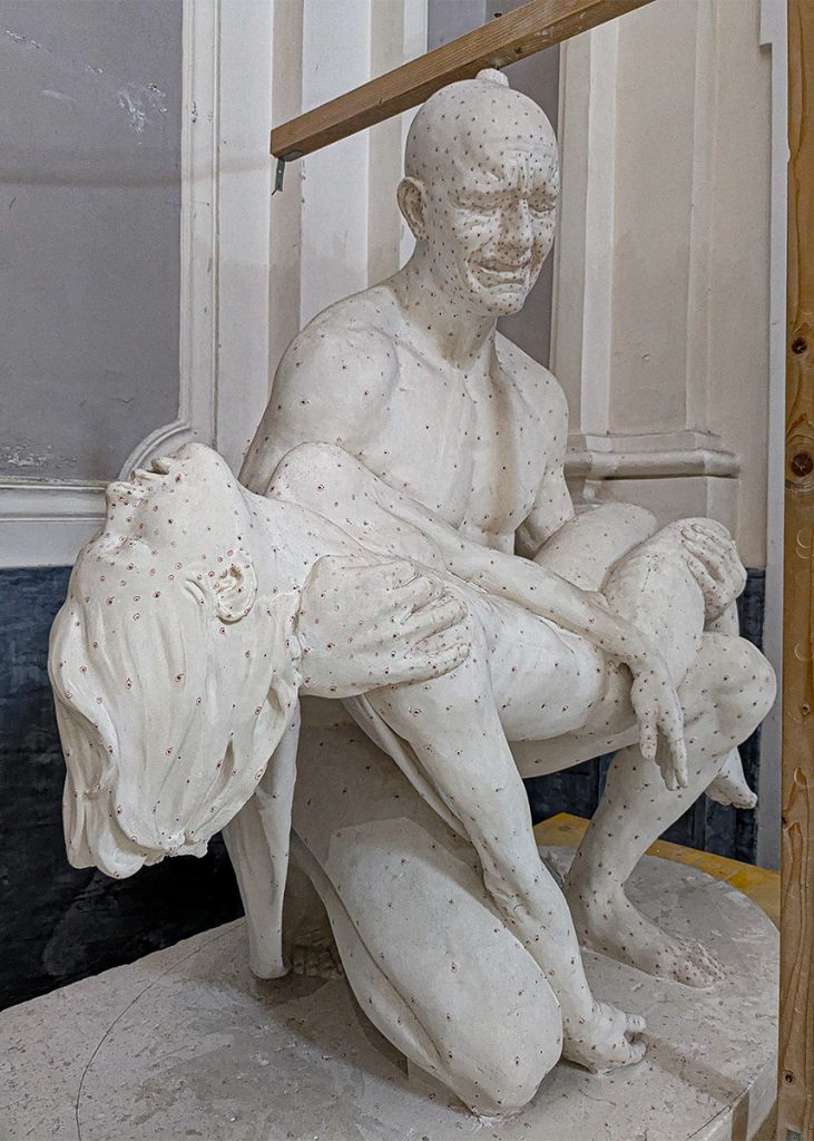 Gesso della "Pietà" allo Jago Museum nel rione Sanità di Napoli. Foto sul blog di viaggi "Nerd in Spalla: viaggiatori poco seri".