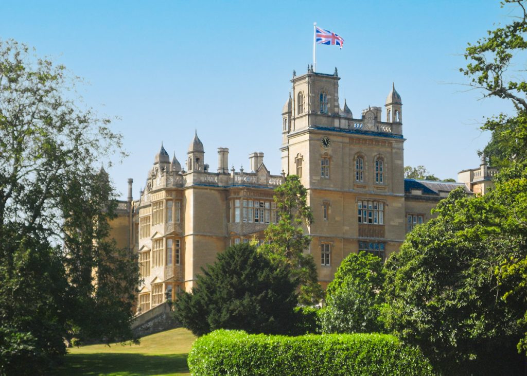 Englefield House è una film location nel Berkshire