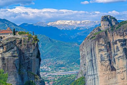 Monasteri alle Meteore in Grecia. Foto sul blog di viaggi "Nerd in Spalla" dedicato alla cultura pop.